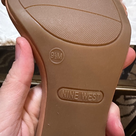 Nine West Tan Braided Strap Heels Size 9.5
New without Tags - Picture 7 of 10